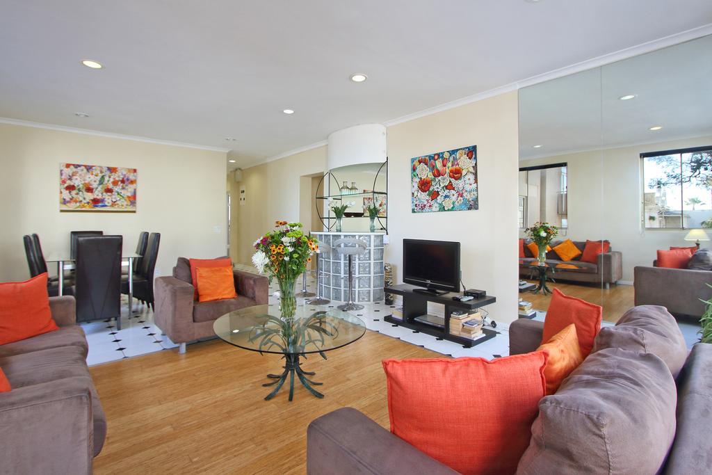 Berkeley Square Apartment Cape Town Exterior photo